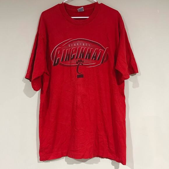 Vintage 1990’s Cincinnati Bearcats Shirt - Picture 1 of 3